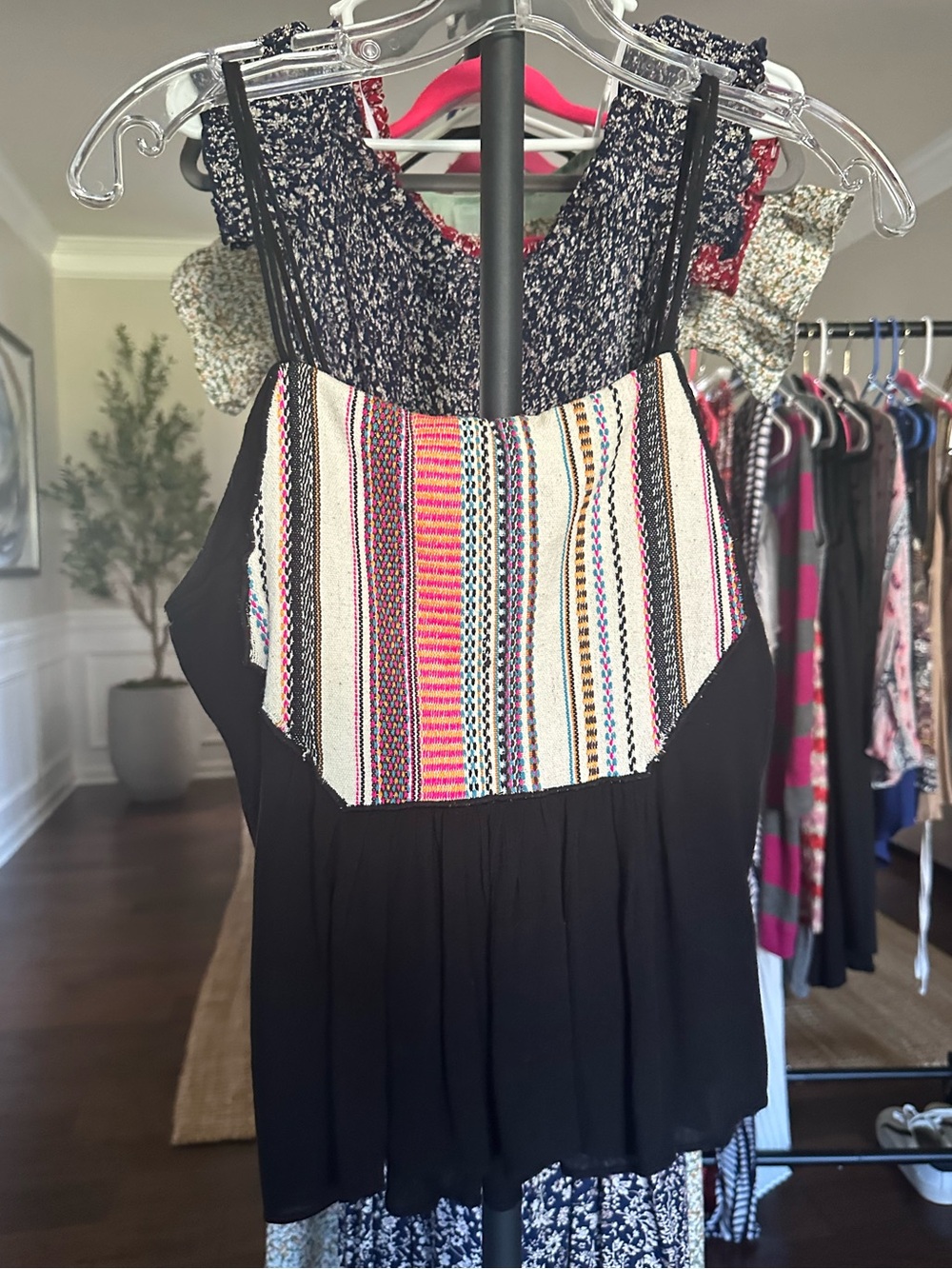 Chloe Oliver Black Boho Tank Top – Size Small